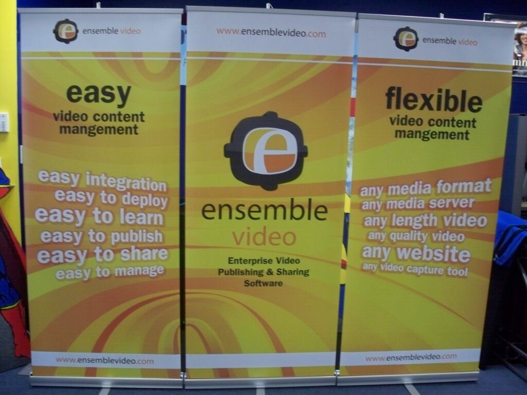 what to put on a trade show banner example