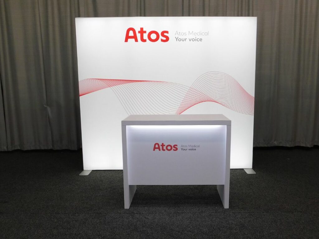 Trade Show Booth Ideas for Small Budgets 2 Trade Show Booth Ideas for Small Budgets - Portable Display Table