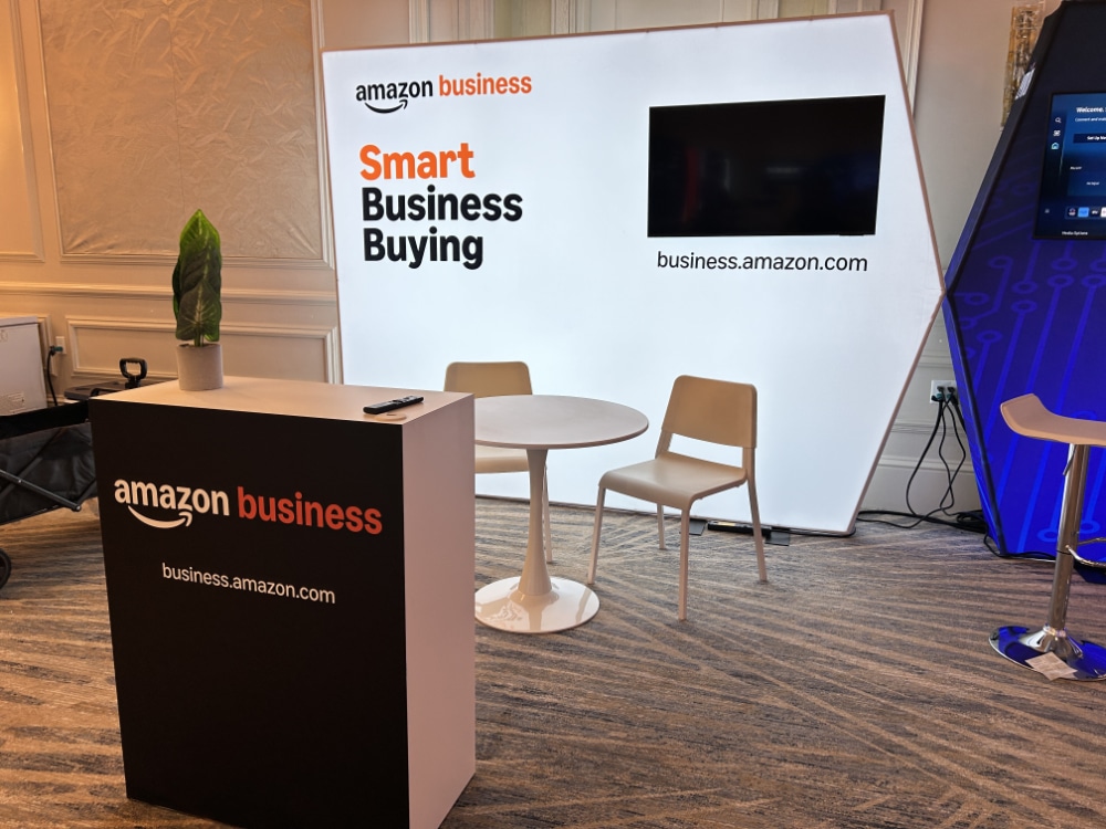 10ft Backlit Workstation Package