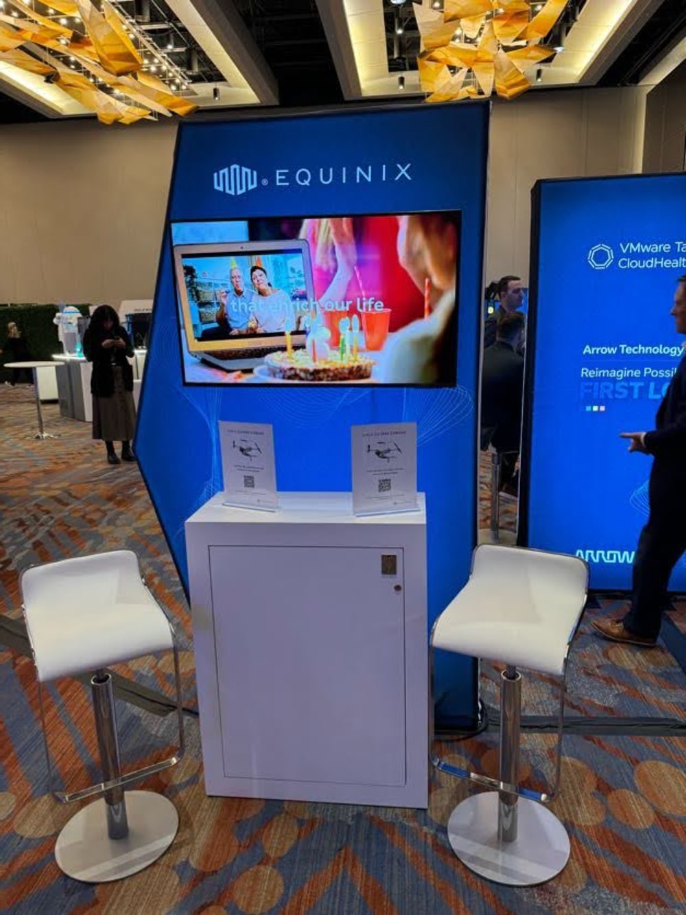 5ft Backlit Workstation Package 3