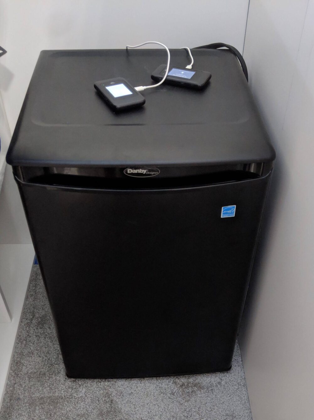 Mini Refrigerator scaled e1742018094845